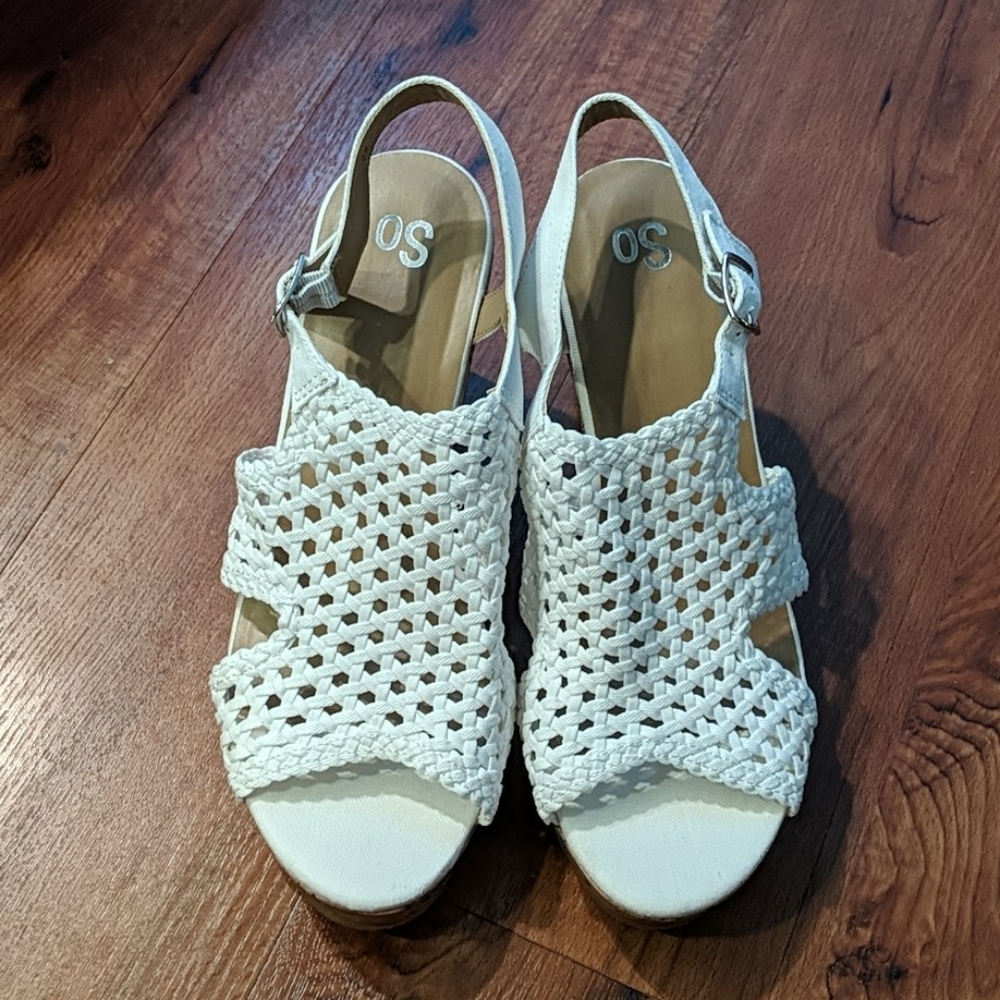 NEW - White Wedges by So
